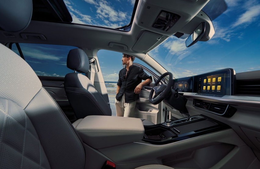 打造全新中大型SUV体验，全新揽巡高品质、强动力的完美融合