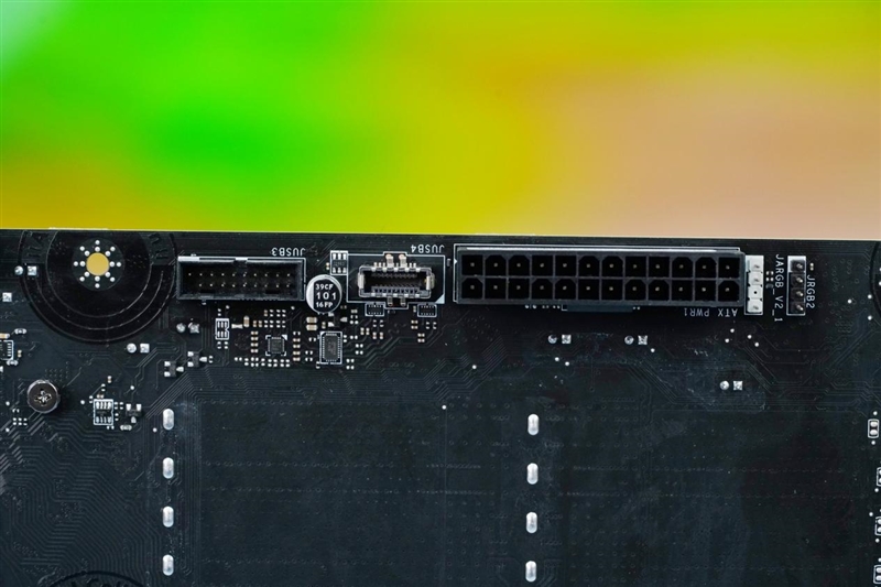 微星『B760M PROJECT ZERO 零』背插主板装机评测：超高颜值还没有走线烦恼