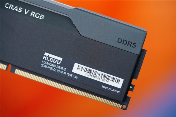 疾速7600MT/s！KELVV科赋CRAS V RGB DDR5内存图赏