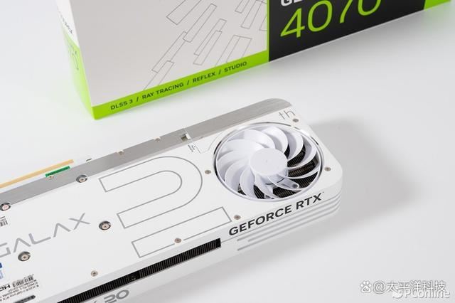 2024年第一份礼物! 影驰20周年GeForce RTX 4070纪念版显卡详细测评