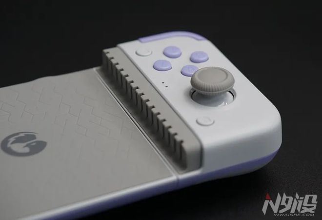 手机秒变Switch掌机 盖世小鸡X2s手柄详细评测