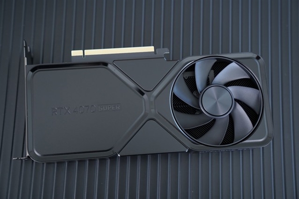 NVIDIA RTX 4070 SUPER显卡实测：性能逼近RTX 4070 Ti