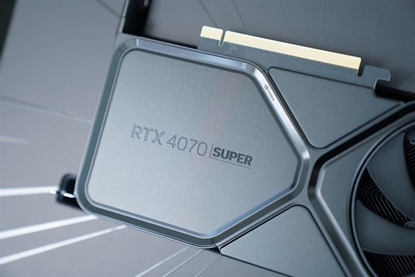 NVIDIA RTX 4070 SUPER显卡实测：性能逼近RTX 4070 Ti