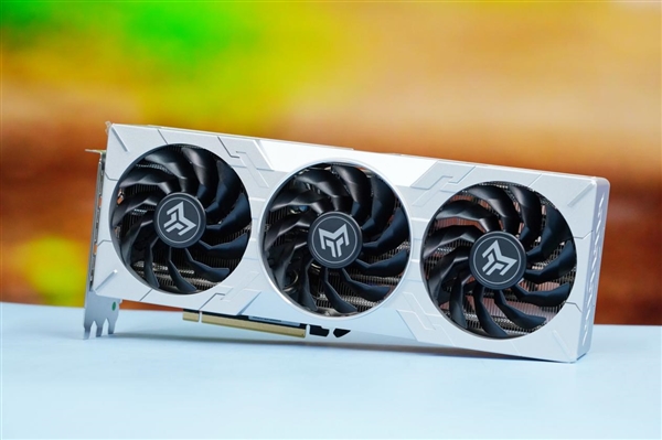 铝合金打造！影驰RTX 4070 Ti SUPER金属大师显卡图赏