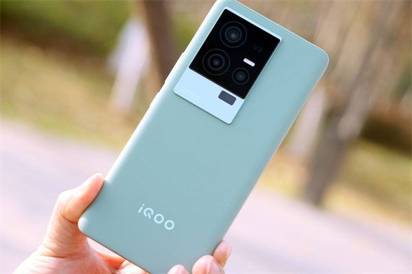 iqoo11值得入手吗 iQOO11全方位体验测评