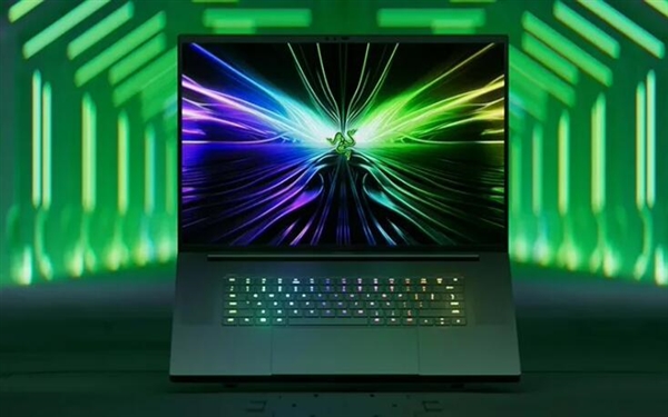 雷蛇灵刃Razer Blade 18笔记本上市：i9-14900HX+RTX4090