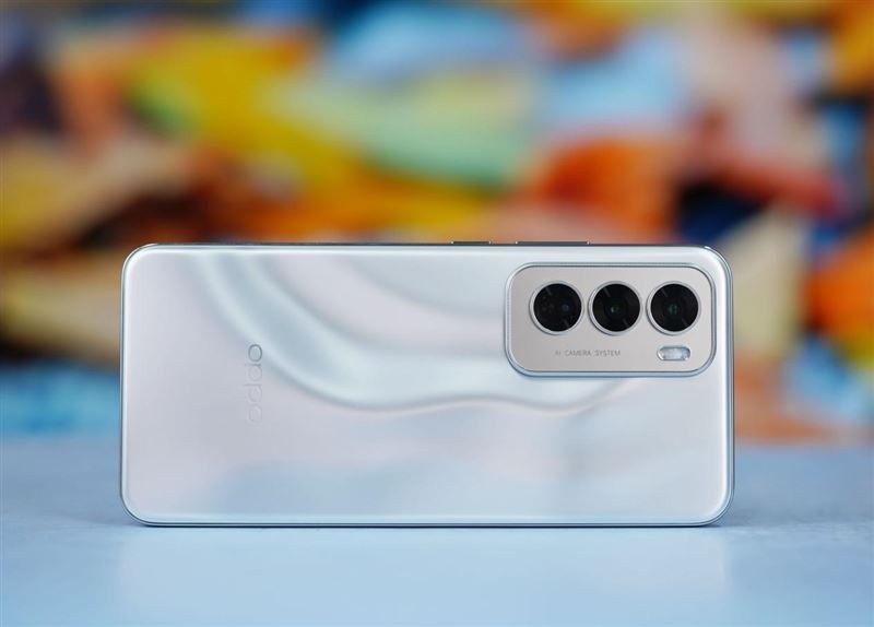 OPPO Reno12值得购买吗 OPPO Reno12手机详细评测