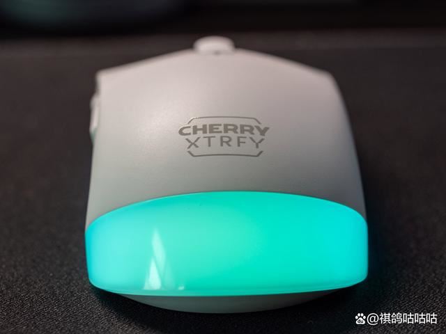 惊艳灯效+高性能! CHERRY樱桃M50W三模无线鼠标体验测评