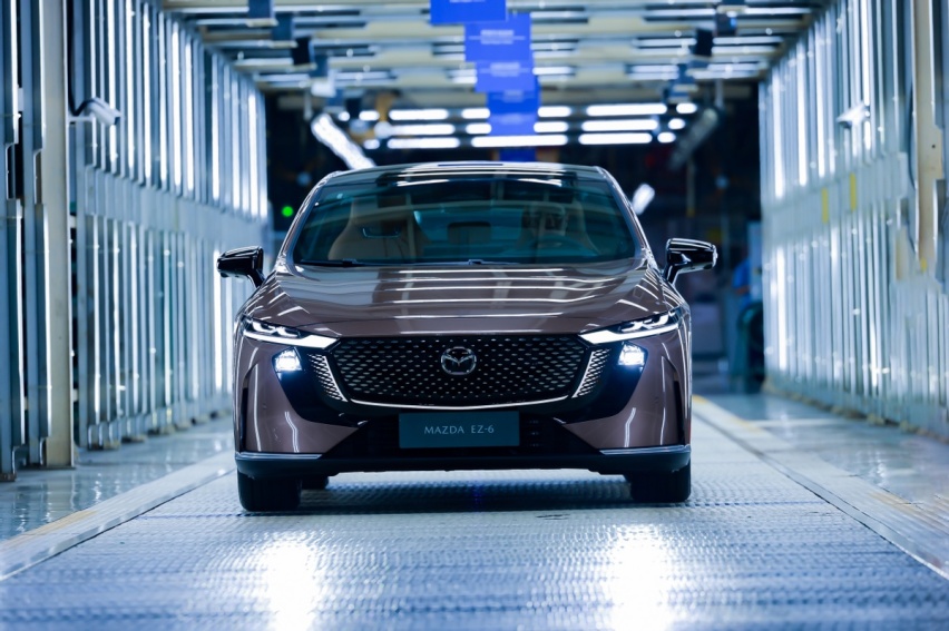 百亿投入推动新能源发展 长安马自达MAZDA EZ-6南京工厂下线