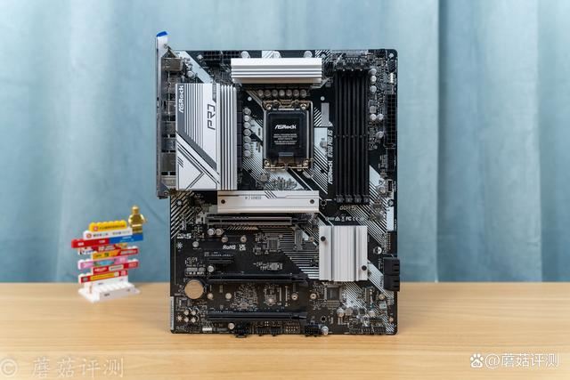 12490F搭配RTX4060Ti主机组装电脑玩黑悟空测试