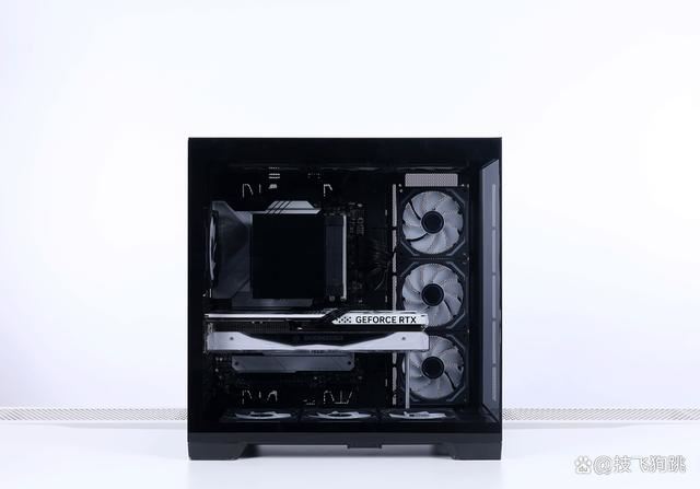 14700K+4070Ti S+D5主机配置如何? 黑色风冷海景房装机方案