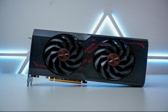 卓越性能吊打RTX 4060Ti! 蓝宝石RX 7700 XT显卡全面评测