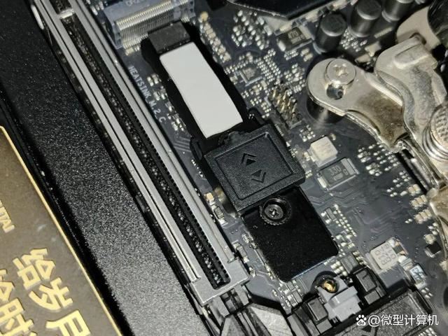 锐龙9000旗舰座驾! ROG CROSSHAIR X870E HERO主板全面测评