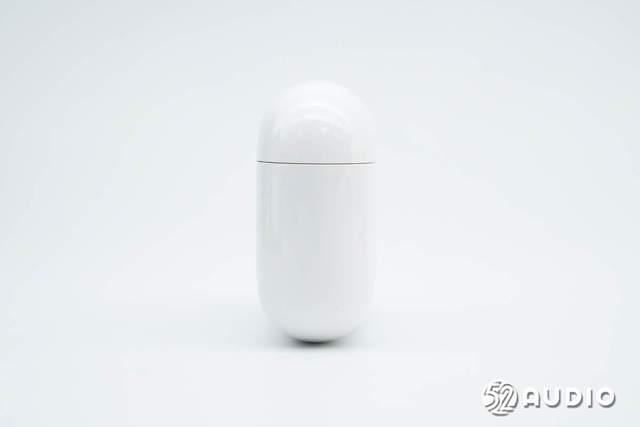 Apple苹果AirPods 4真无线耳机标准版拆解测评