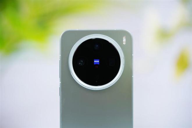 vivo X200 Pro mini值得买吗？vivo X200 Pro mini全面深度评测