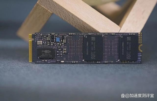 畅玩3A大作电脑SSD怎么配? 腾隐TP4000 PRO SSD性能测评