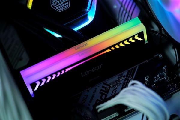 普通玩家也有发烧级享受! 雷克沙ARES RGB DDR5-6400 C30内存条评测