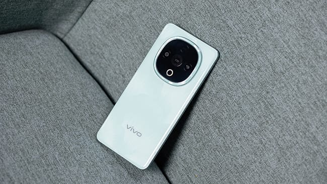 vivo Y300手机值得入手吗 vivo Y300手机详细评测