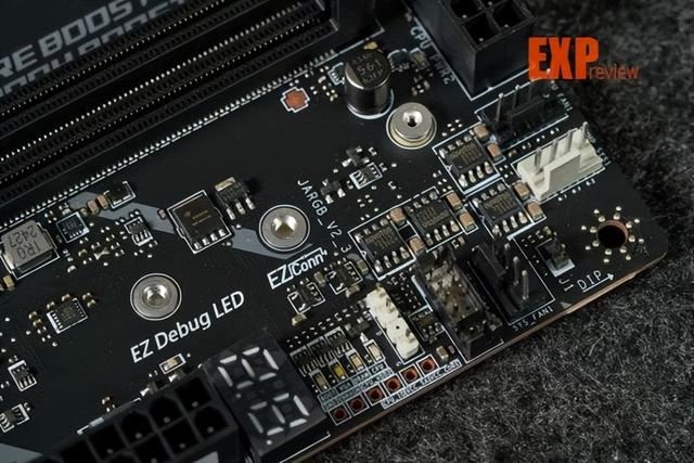 双槽DDR5内存超频T0选手! 微星MEG Z890 UNIFY-X 暗影主板评测