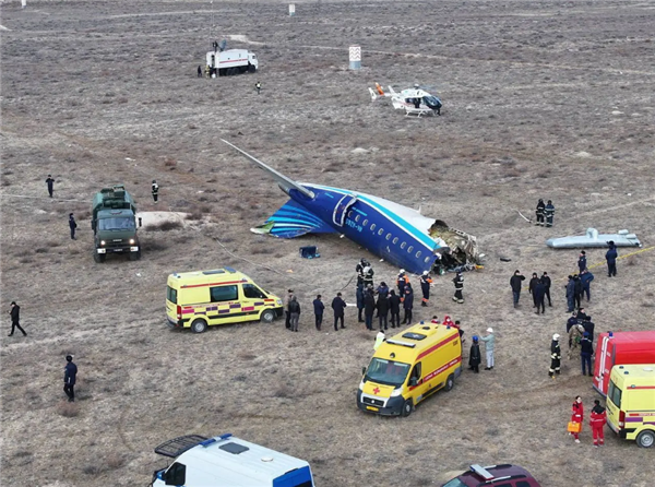 全球航空一天连发3次事故！韩国客机爆炸预计179人遇难