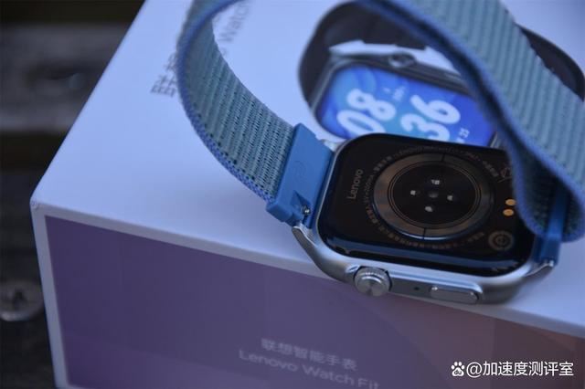 10天长续航全天候健康监测! 联想Lenovo Watch Fit运动手表测评