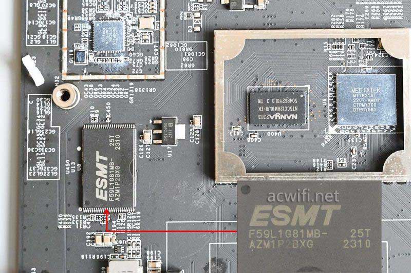 八网口内置4G上网! 蒲公英X4pro路由器拆机测评