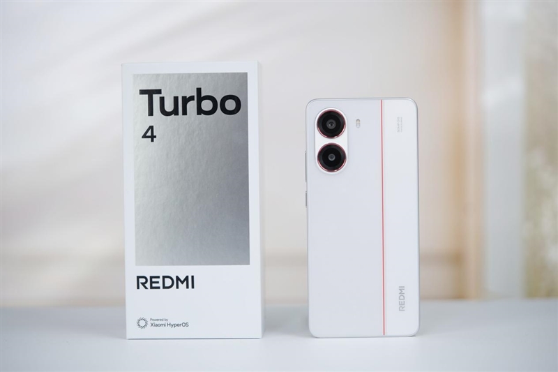 首发天玑8400-Ultra！REDMI Turbo 4全面评测：为年轻人量身打造的性能小钢炮