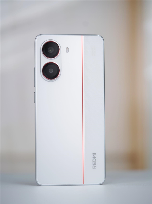 红色腰线太吸睛！REDMI Turbo 4祥云白图赏