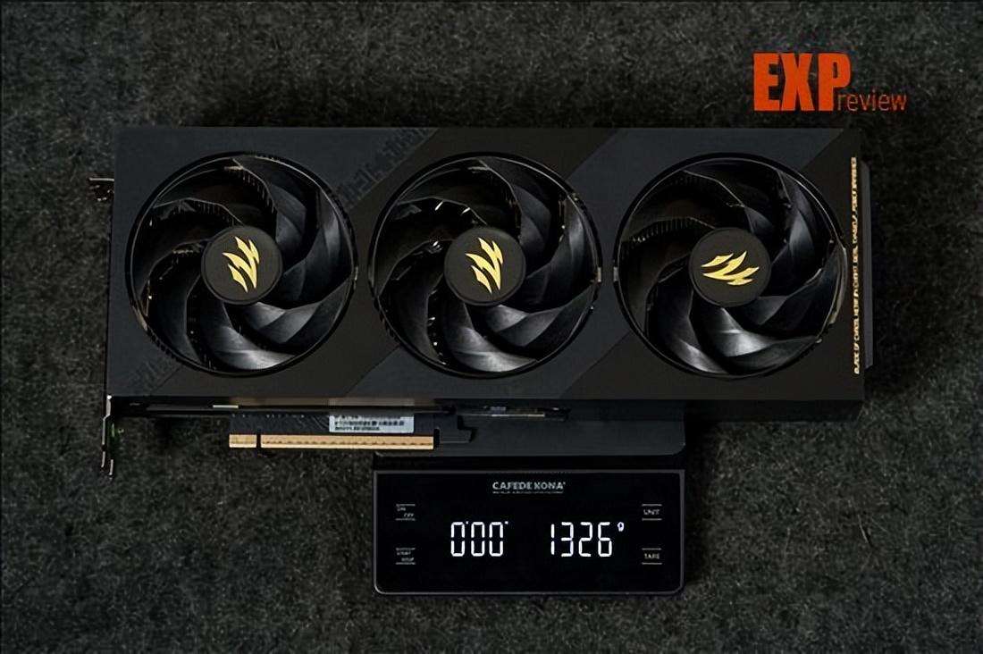 黑金设计搭配 DLSS 4! 影驰GeForce RTX 5080魔刃显卡评测