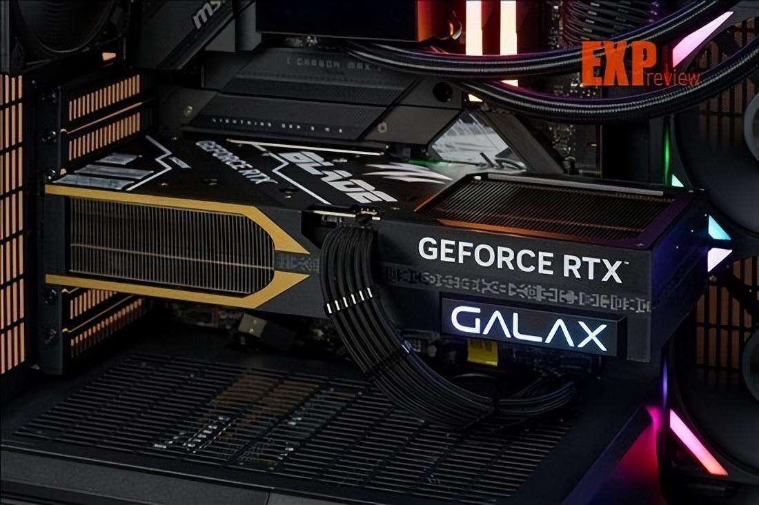 黑金设计搭配 DLSS 4! 影驰GeForce RTX 5080魔刃显卡评测