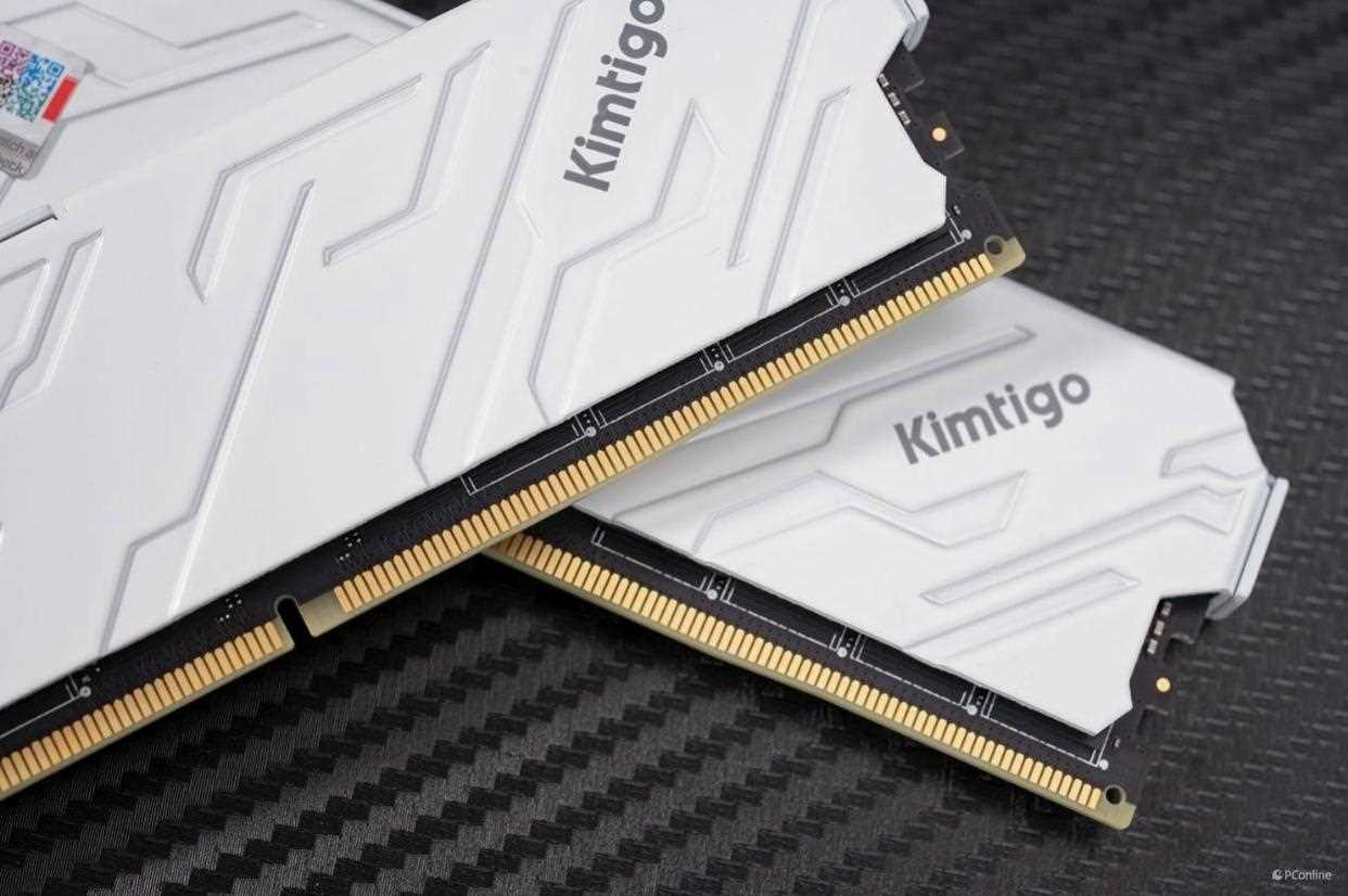 硬件玩家心中的白月光! 金泰克白月光DDR5内存条测评