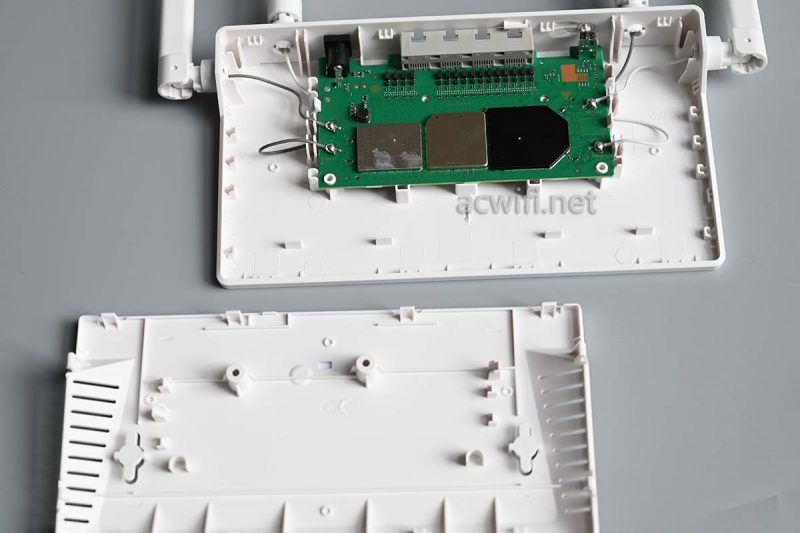 如何看待华为新出的AX1路由器? 华为AX1路由器首次拆机测评