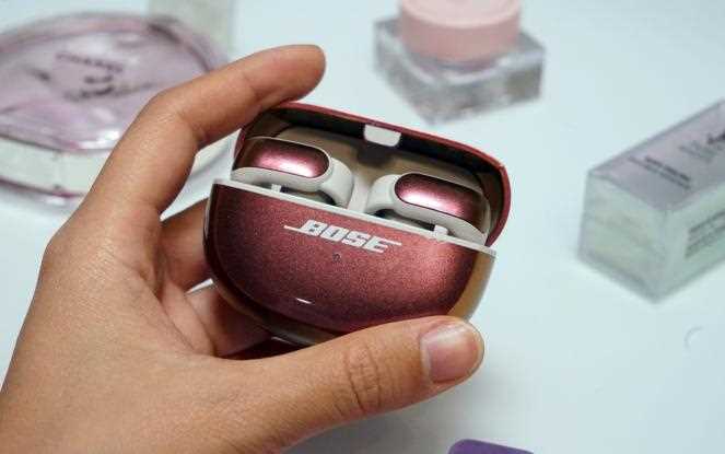 音质超出预期! Bose Ultra开放式耳机日落幻彩版体验测评