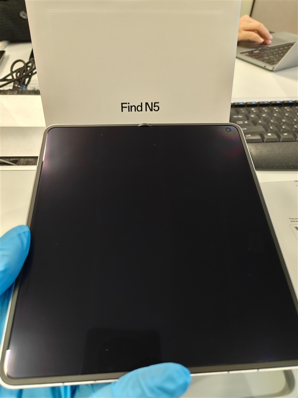 全球最薄折叠旗舰！OPPO Find N5正式接入DeepSeek-R1：系统直接调用