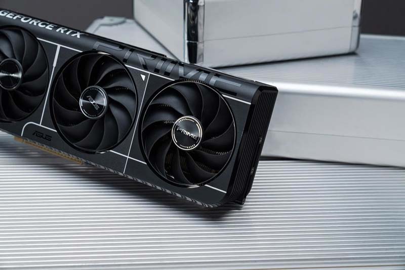 Ai玩家新选择! 华硕ASUS PRIME大师 RTX 5080显卡测评