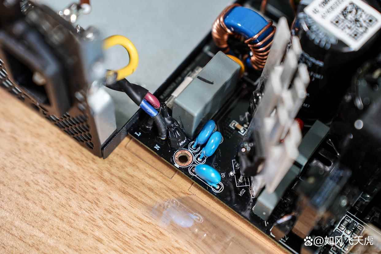 这款电源买到就是赚到! 安耐美 PX1200W ATX3.1白金电源拆解测评